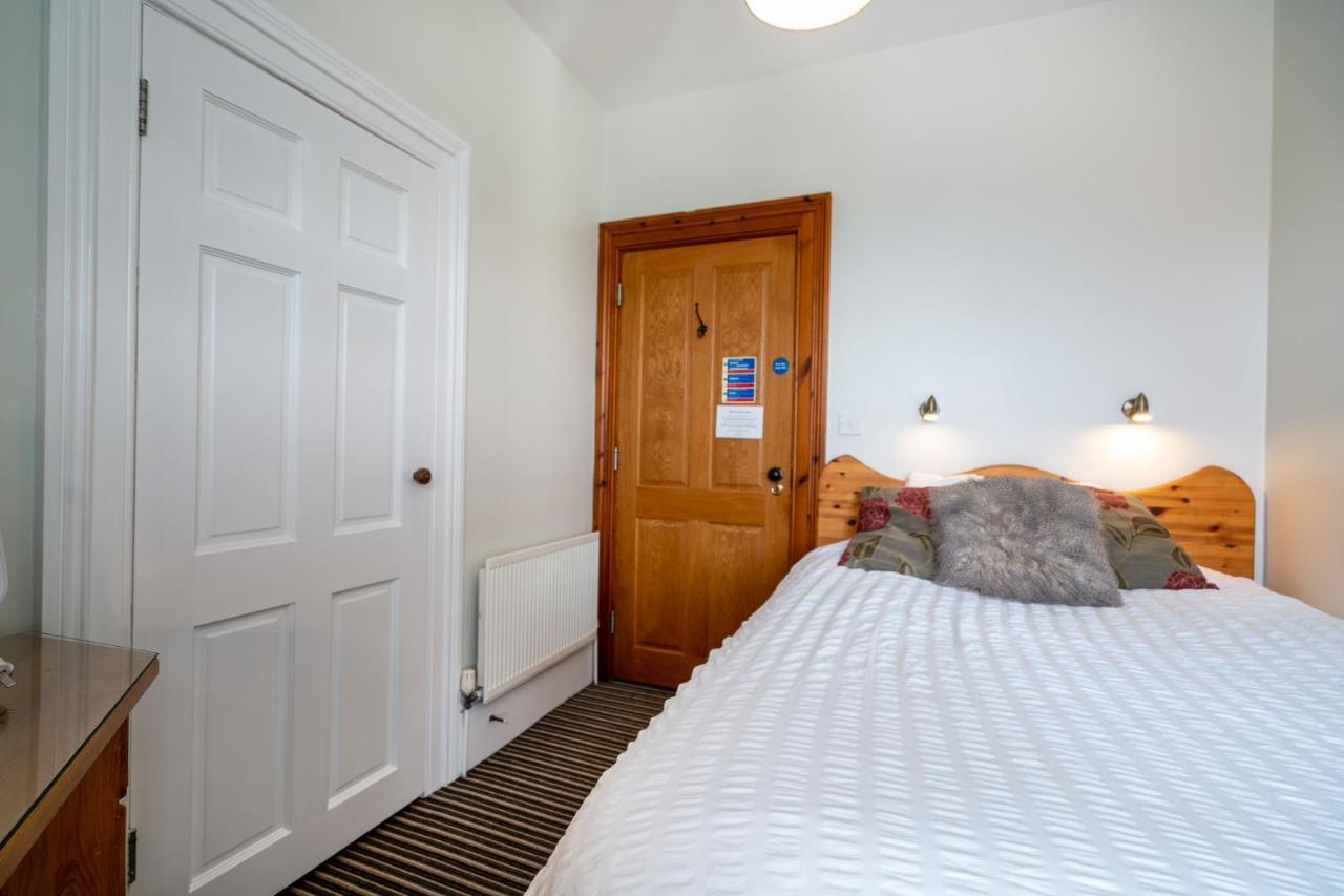 بورتراش Antrim House Guest Rooms & Suites (Adults Only) المظهر الخارجي الصورة