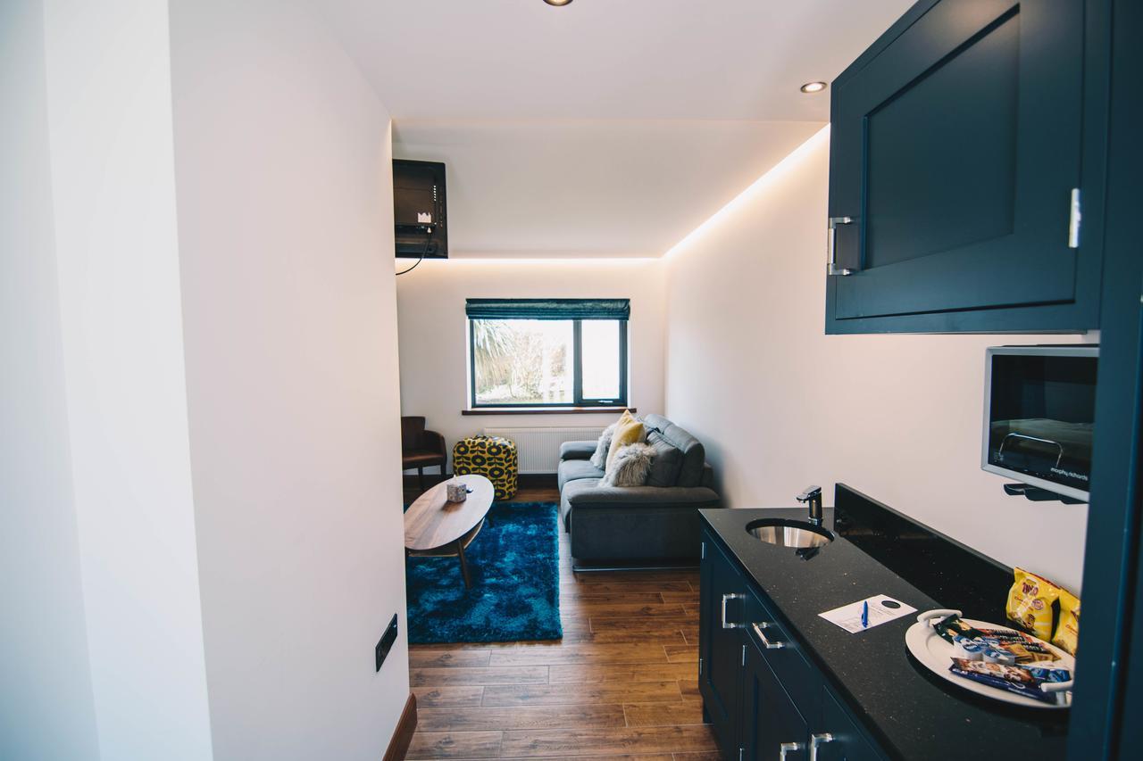 بورتراش Antrim House Guest Rooms & Suites (Adults Only) المظهر الخارجي الصورة